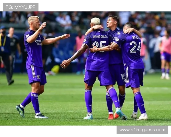 海外赛或打破主场平衡,球迷组织抗议联赛商业化和赛程变更 海外赛或打破主场平衡,球迷组织抗议联赛商业化和赛程变更