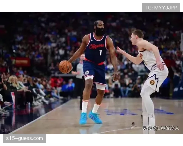 快船团队体系发挥威力，攻防均衡奠定比赛胜势